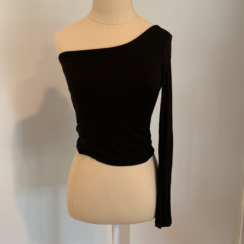 Black - one shoulder - crop top- size small